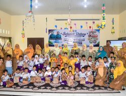 Melalui PKK Goes to School, Asniar Lom Lom Suwondo Ajak Orang Tua Perkuat Karakter, Gizi dan Literasi Anak 