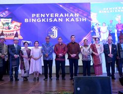 Pesta Olob-Olob GKPS Resort Medan Barat, Pj Sekdaprov Sumut Ajak Jemaat Perkuat Gotong Royong dan Kepedulian Sosial